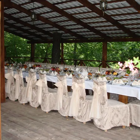 Sribne Dzherelo Zajazd *