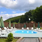 Sribne Dzherelo Inn *